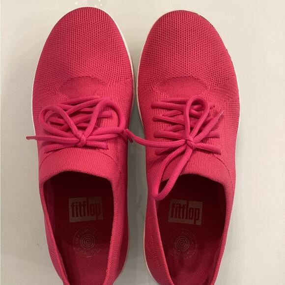 Fit Flop Sneakers Size 7 in Hot Pink Gently Worn - Picture 3 of 5